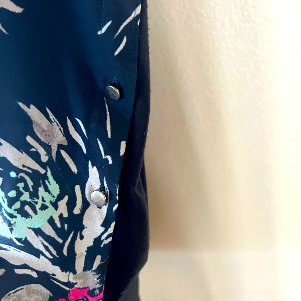 Banana Republic Sleeveless Shirt - Picture 4 of 6